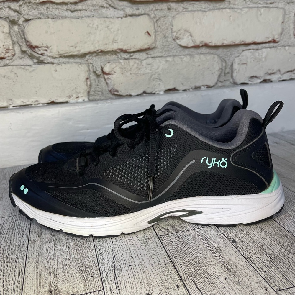 Ryka Women's Black Athletic Shoes